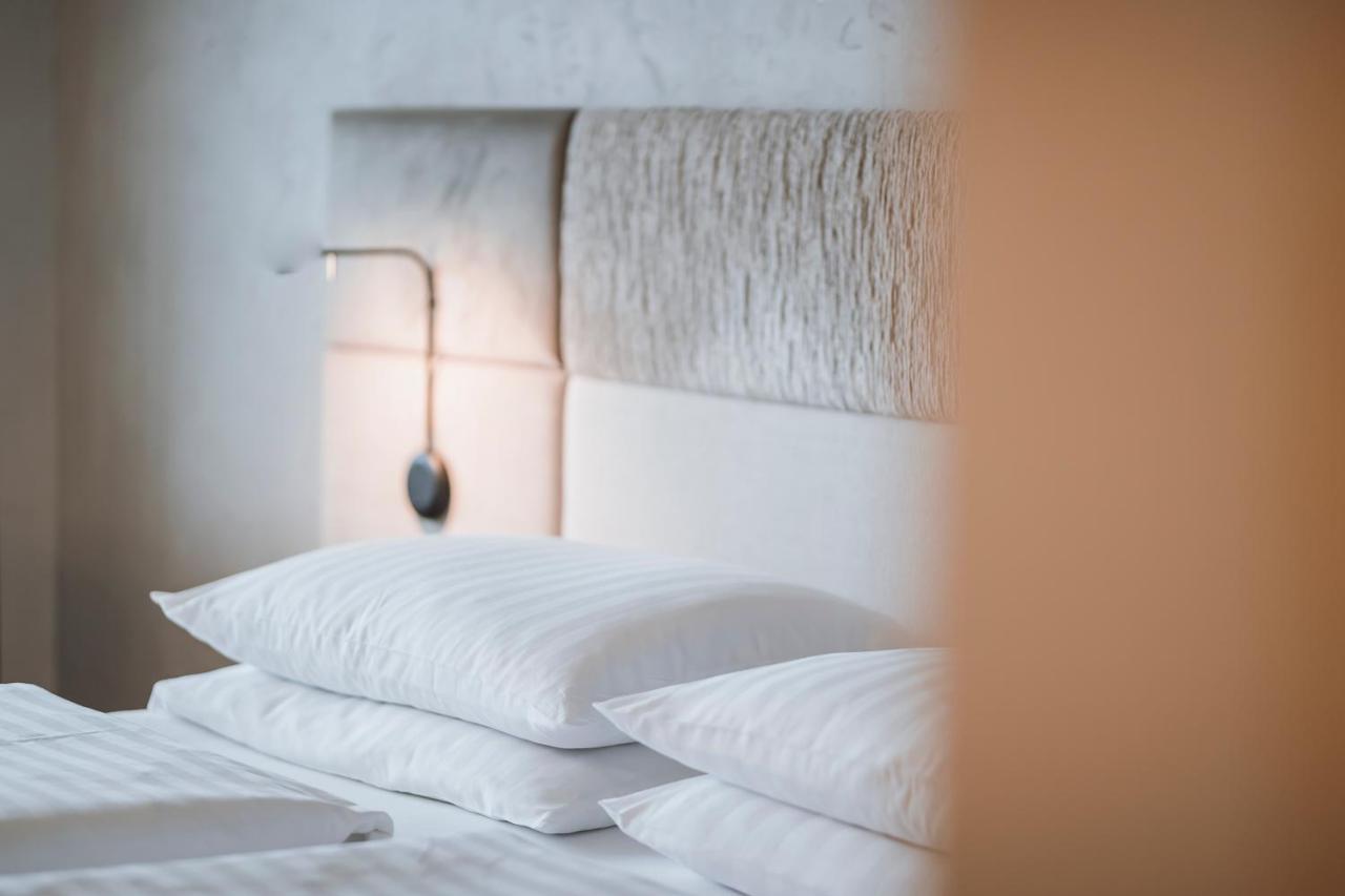 Hotel Solvie ファルツェス エクステリア 写真