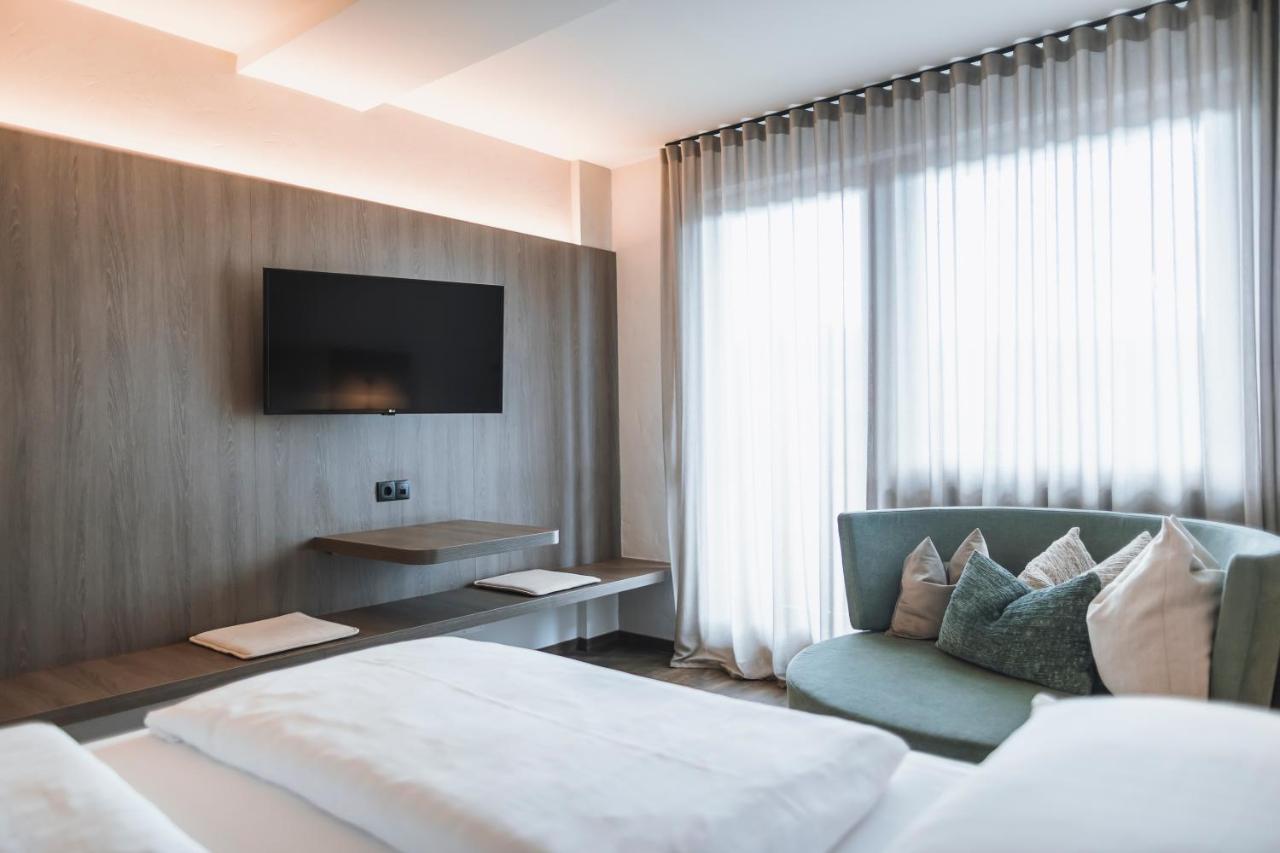 Hotel Solvie ファルツェス エクステリア 写真