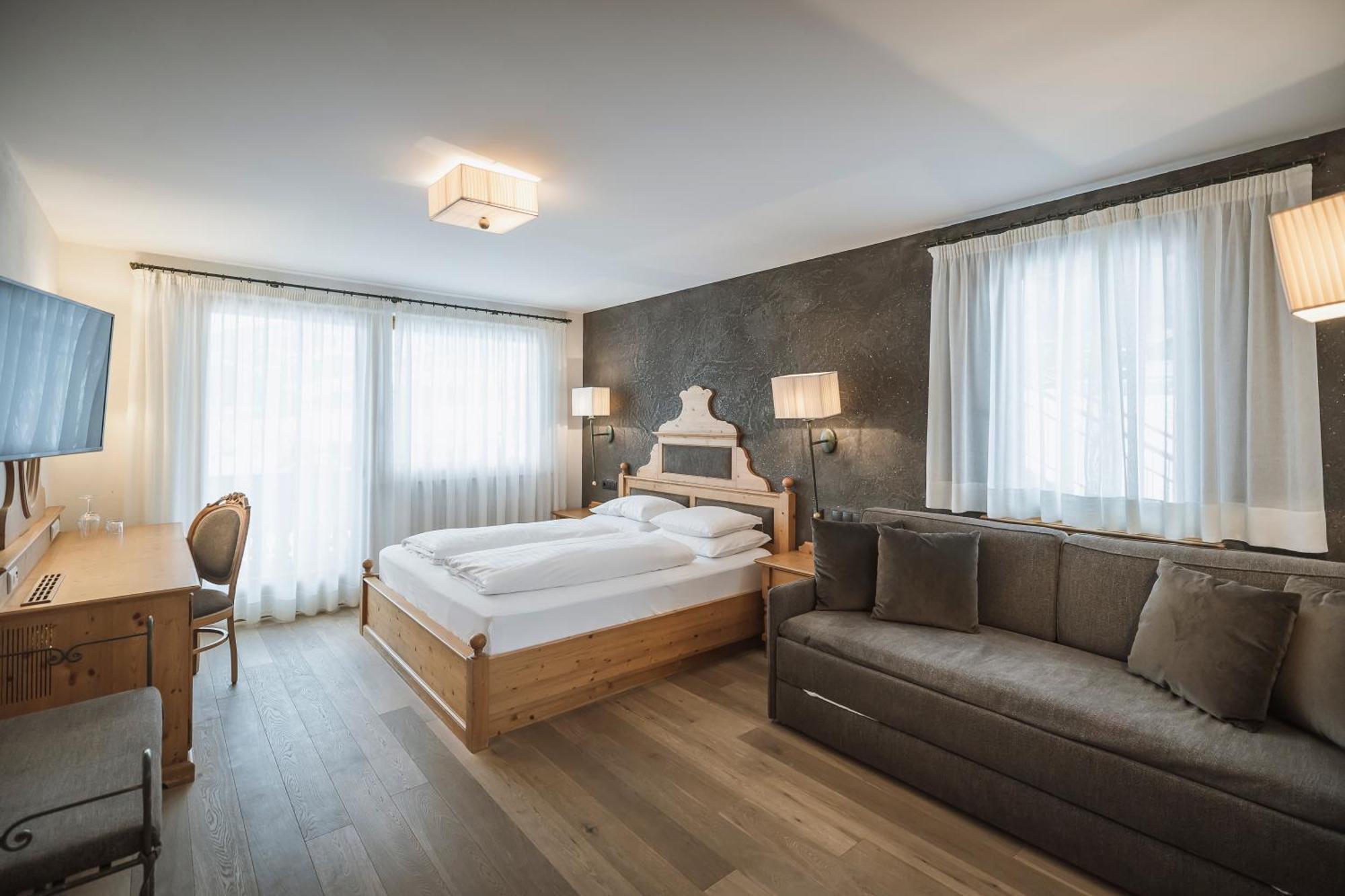 Hotel Solvie ファルツェス エクステリア 写真
